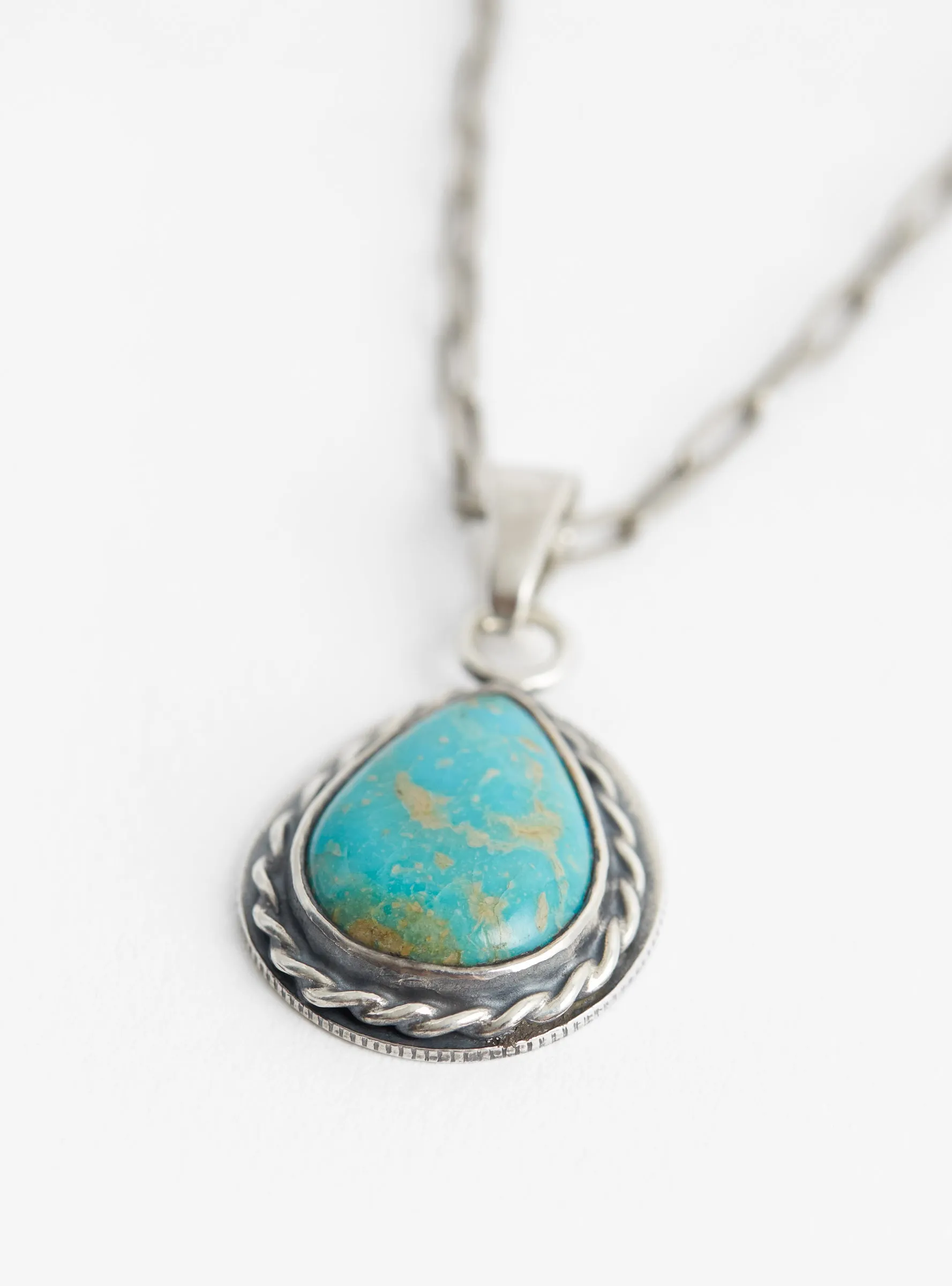 10 Cent Turquoise Teardrop Pendant Necklace Silver