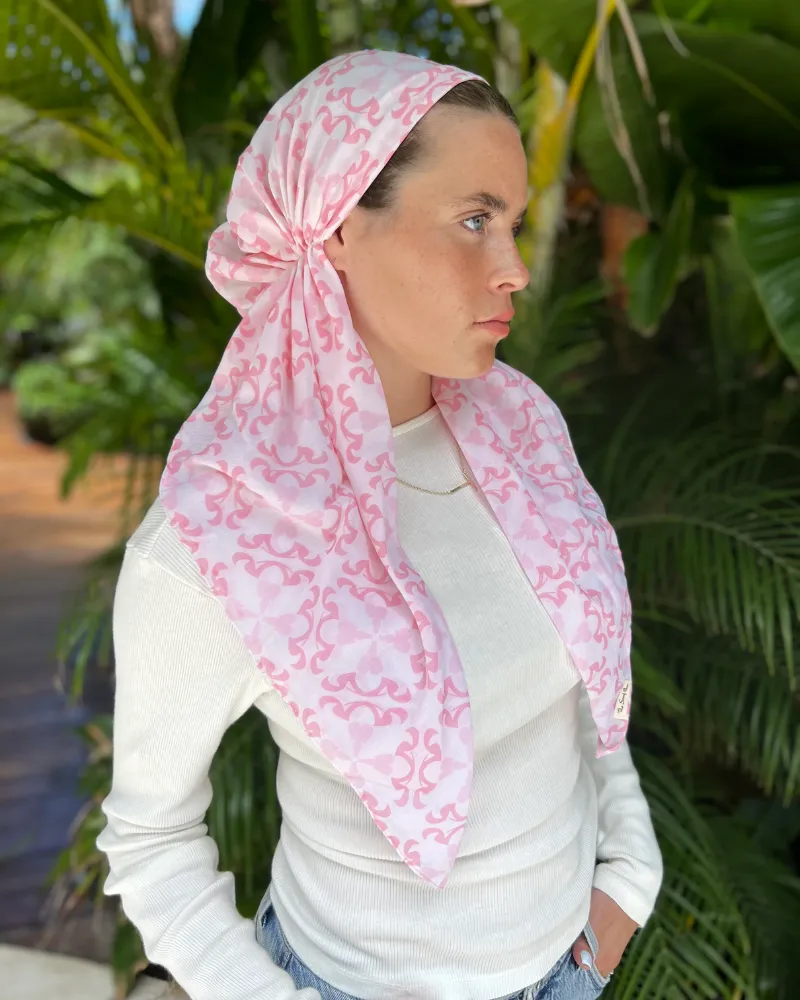 Abstract Pink Classic Pre-Tied Bandanna with Full Grip