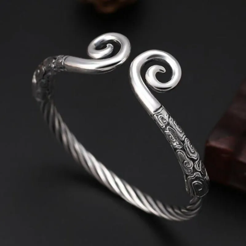 Adjustable Spell Bangle in S925 Silver