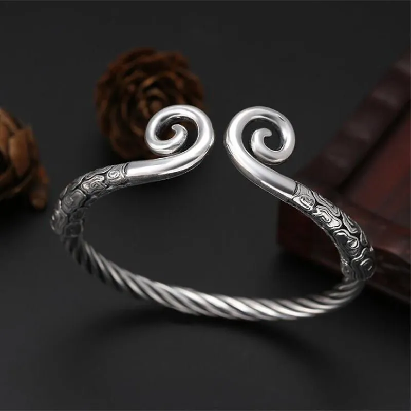 Adjustable Spell Bangle in S925 Silver