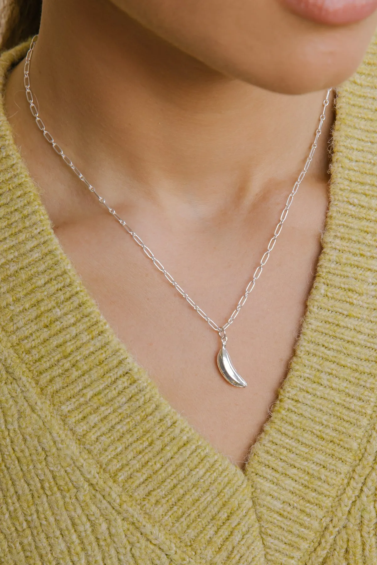 Banana pendant silver