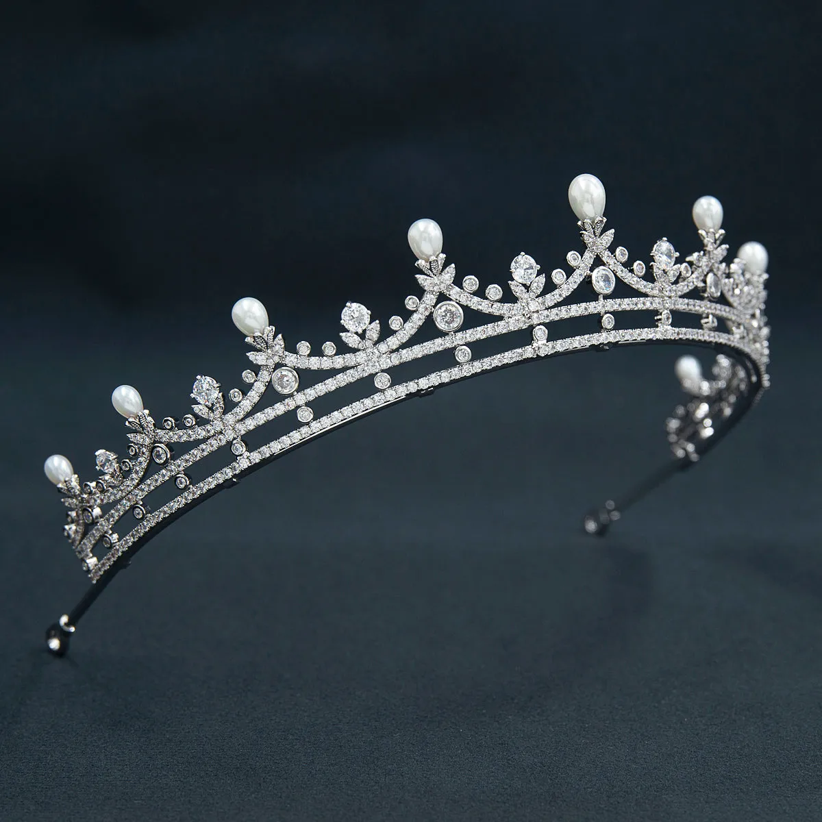 Cubic Zirconia Tiara for Wedding,Pearls Crystal Tiaras Diadem for Bridal CH10373