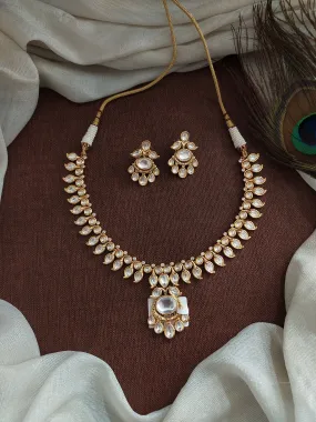 Dazzling Center Pendant Polki Kundan Necklace Set