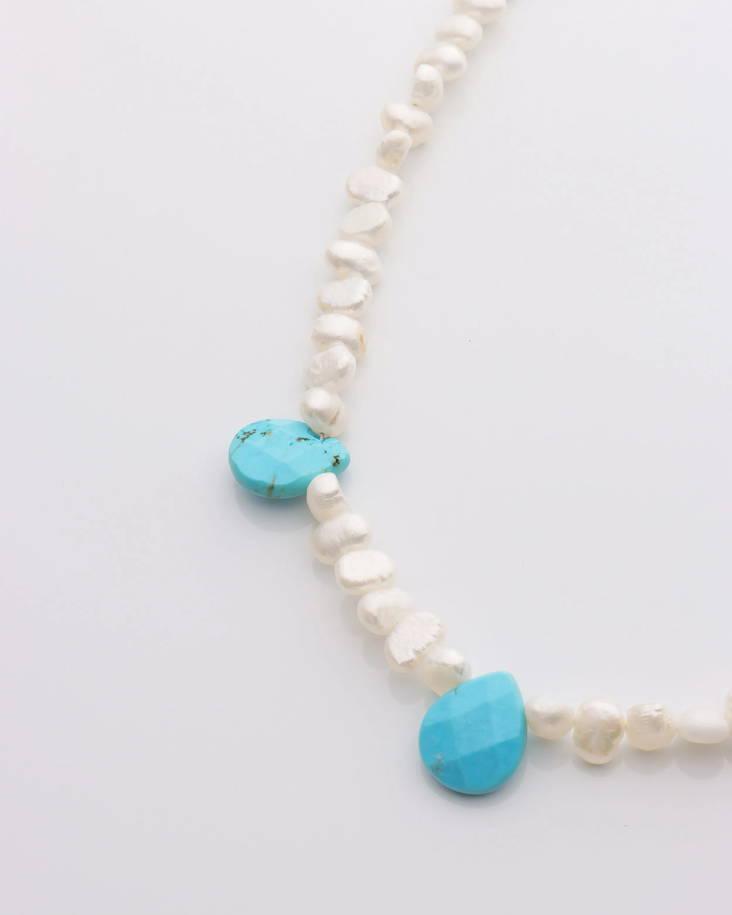 Easy Beach Day Pearl and Turquoise Necklace