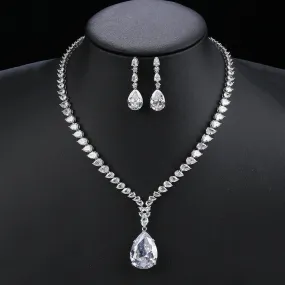 Elegant CZ Water Drop Cubic Zirconia Pendant  Necklace  Earrings Set Bridal Wedding Jewelry Sets for Women Gift CN10536