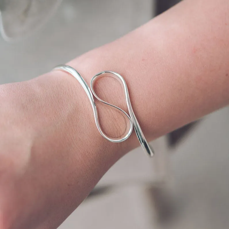 Hollie Silver Bangle