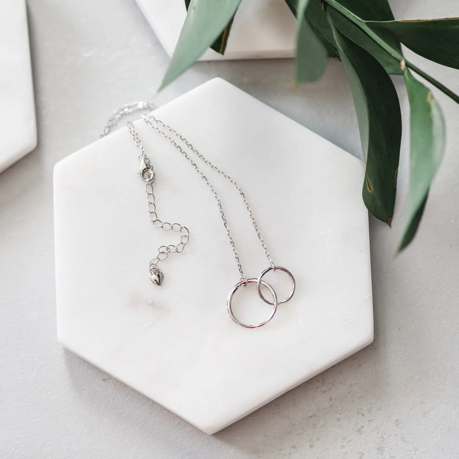 Interlocking Circles Infinity Necklace