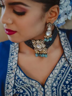 Ishhaara Bride In Semi Precious Centre Stone Choker Set