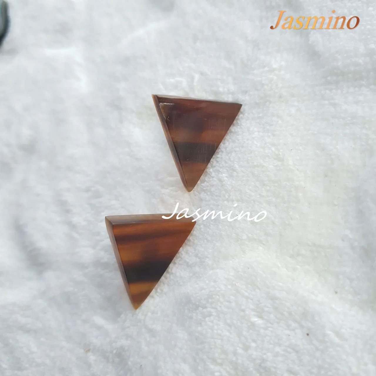 Jasmino Unique Handmade Vintage Triangle Stud Earrings Made By Natural Buffalo Horn