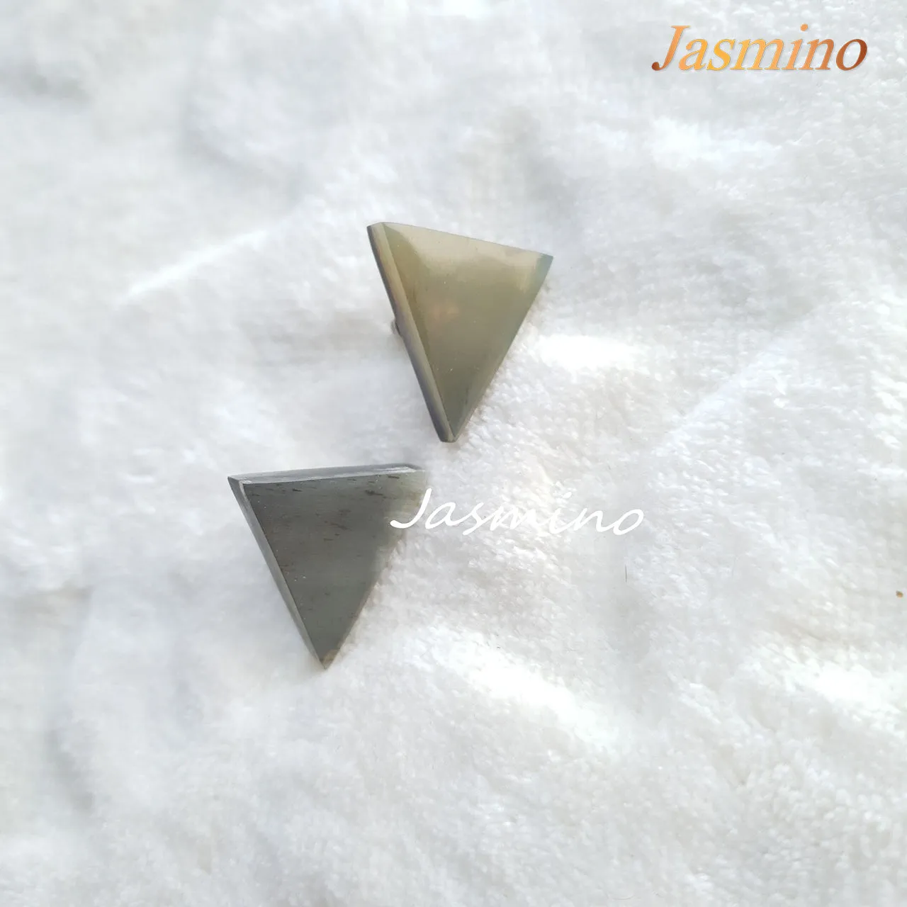 Jasmino Unique Handmade Vintage Triangle Stud Earrings Made By Natural Buffalo Horn