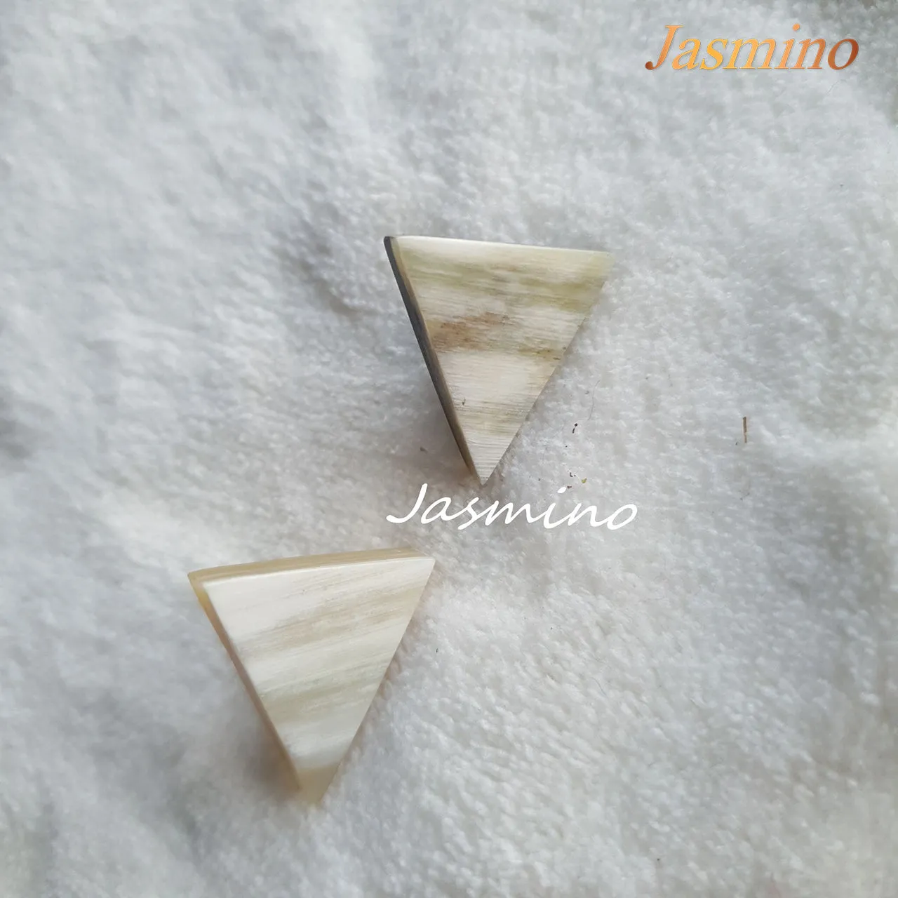 Jasmino Unique Handmade Vintage Triangle Stud Earrings Made By Natural Buffalo Horn