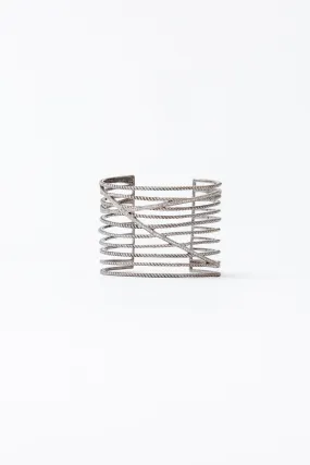 LADDER CUFF WITH PAVE DIAMONDS