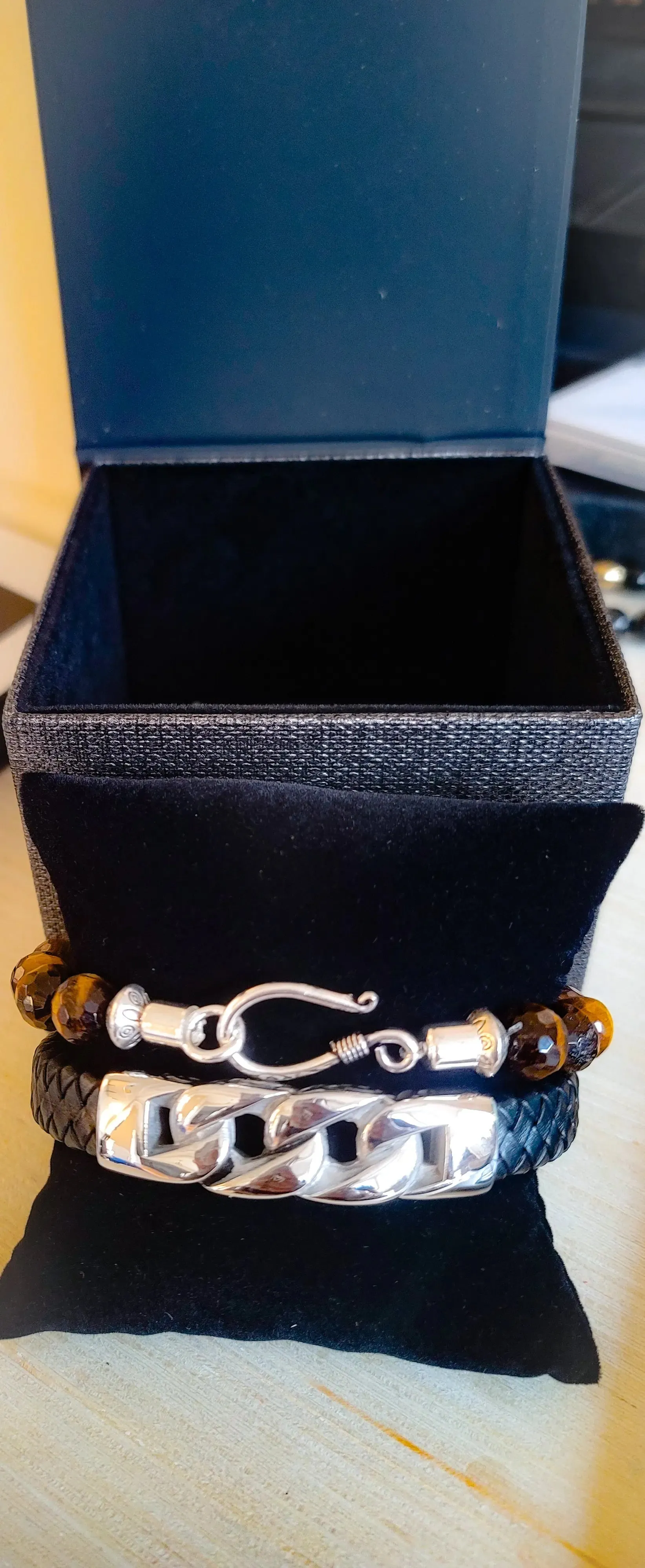 Men's Tiger Eye and Leather Bracelet Se