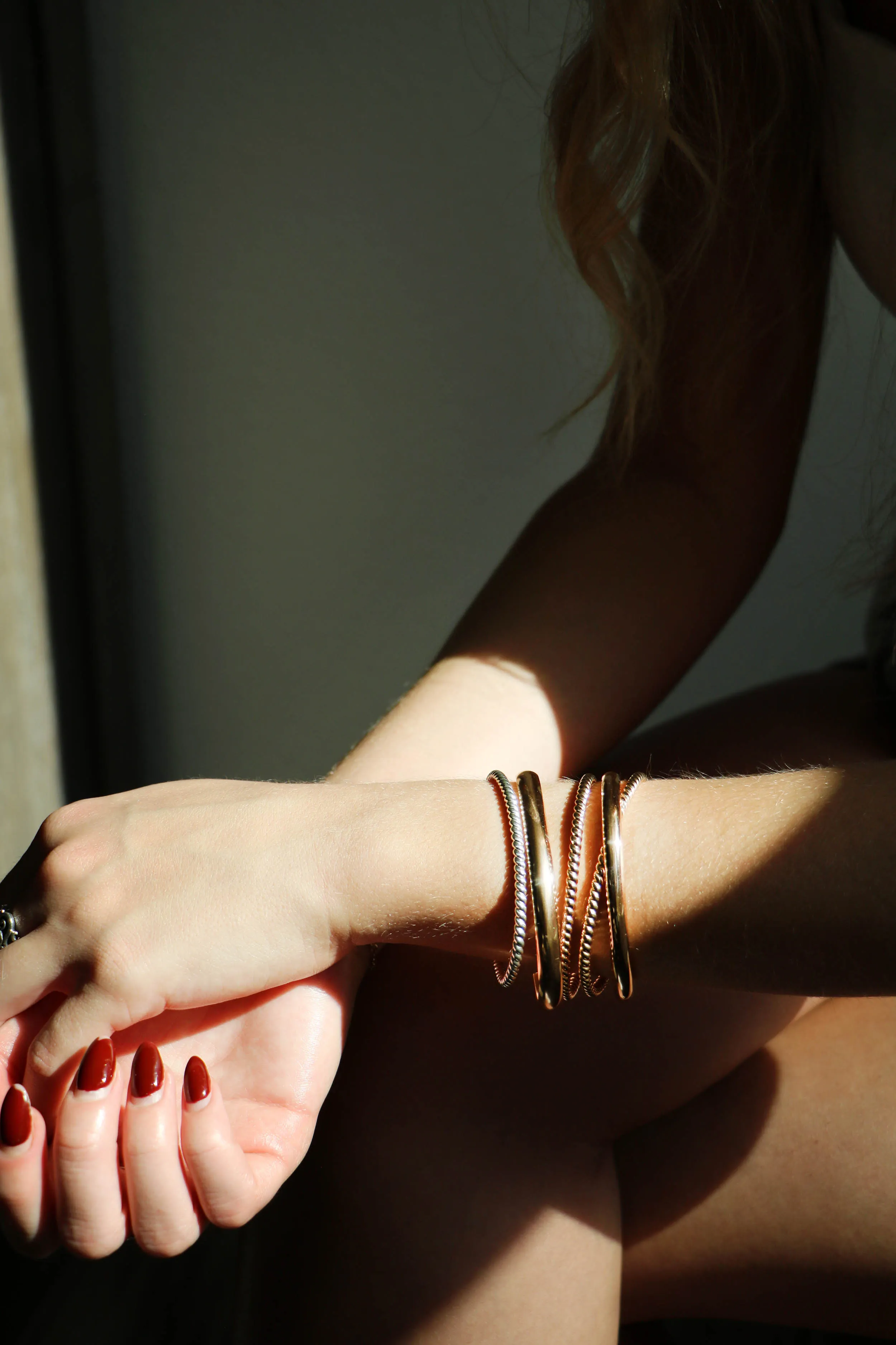 modern   bold cuff { gold }