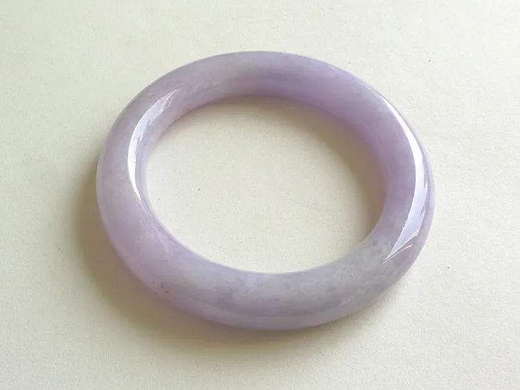 Natural Jade Bangle Jadeite Bangle Internal Diameter 56.7mm BER035