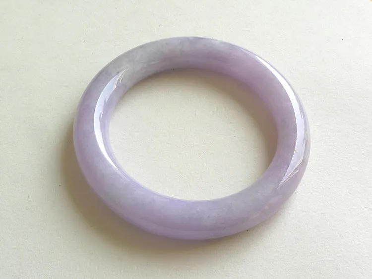 Natural Jade Bangle Jadeite Bangle Internal Diameter 56.7mm BER035