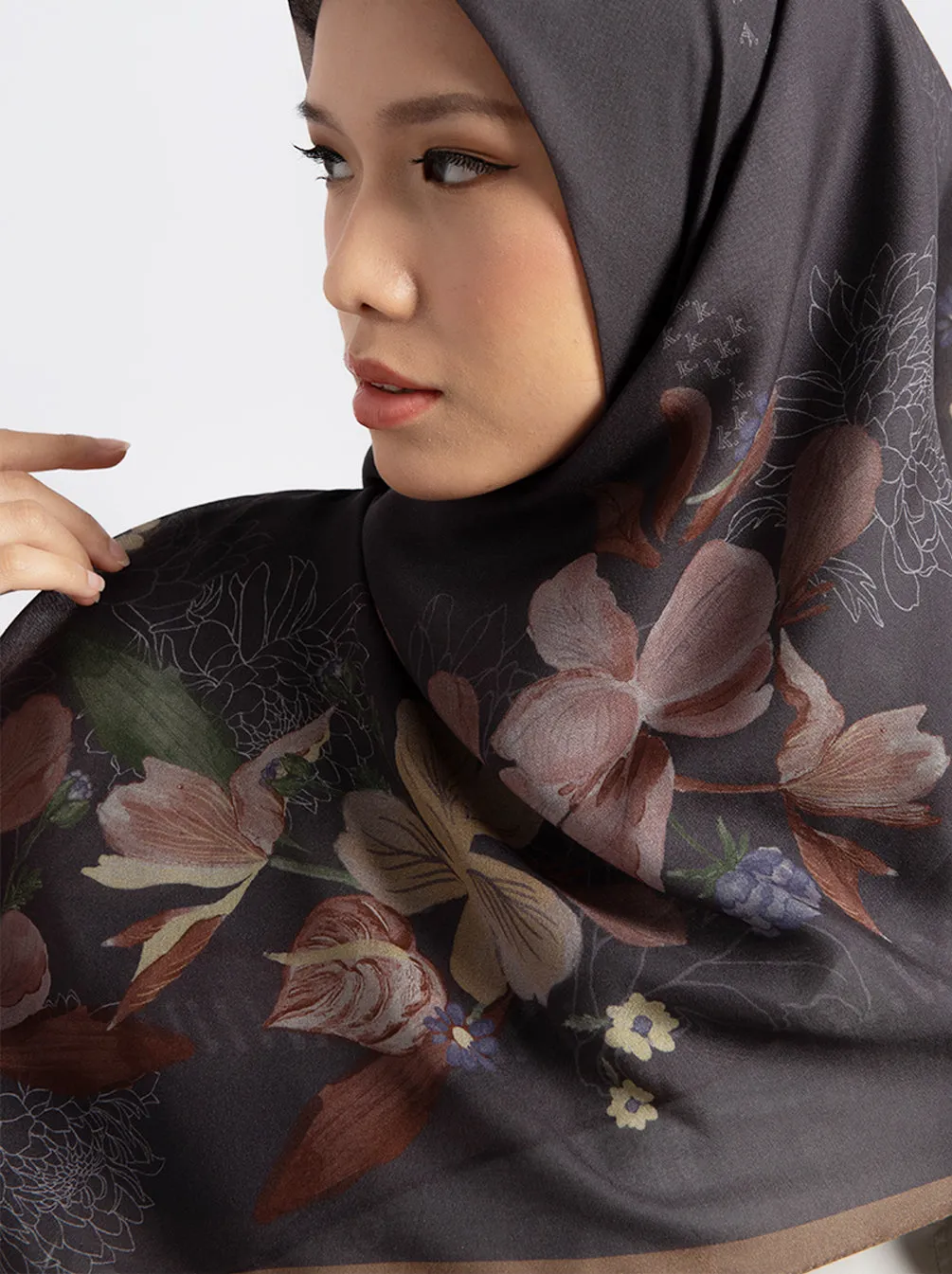 NIRALY SCARF NOCTURNE