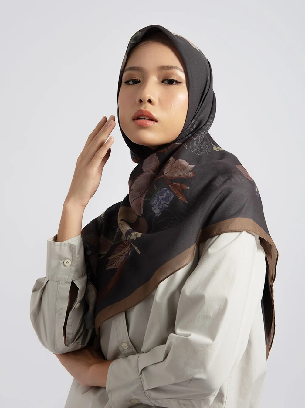 NIRALY SCARF NOCTURNE