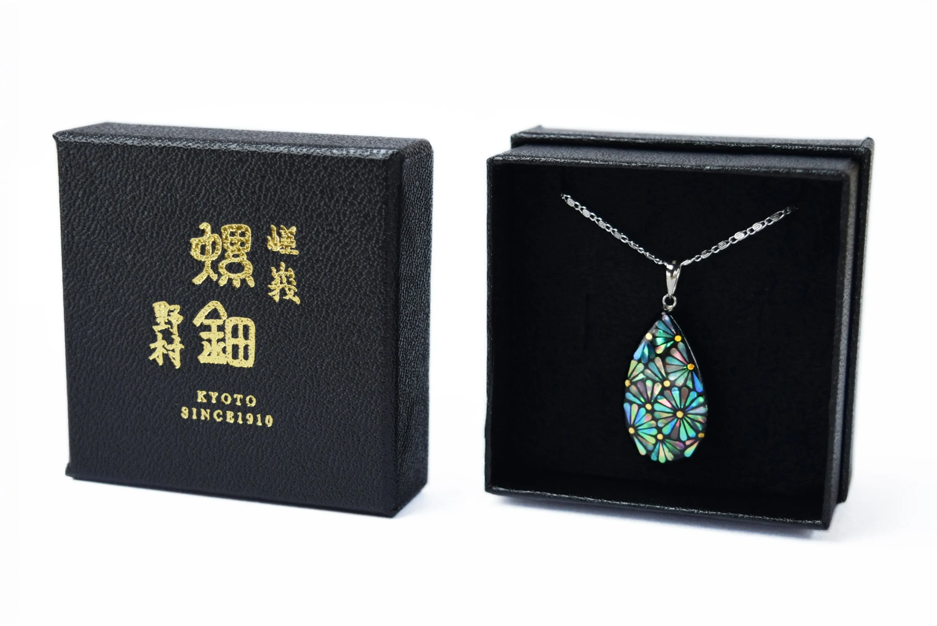 Raden Pendant Necklace -Chrysanthemum / Green Color / Small Size-, Japanese Jewelry, Kyoto Jewelry