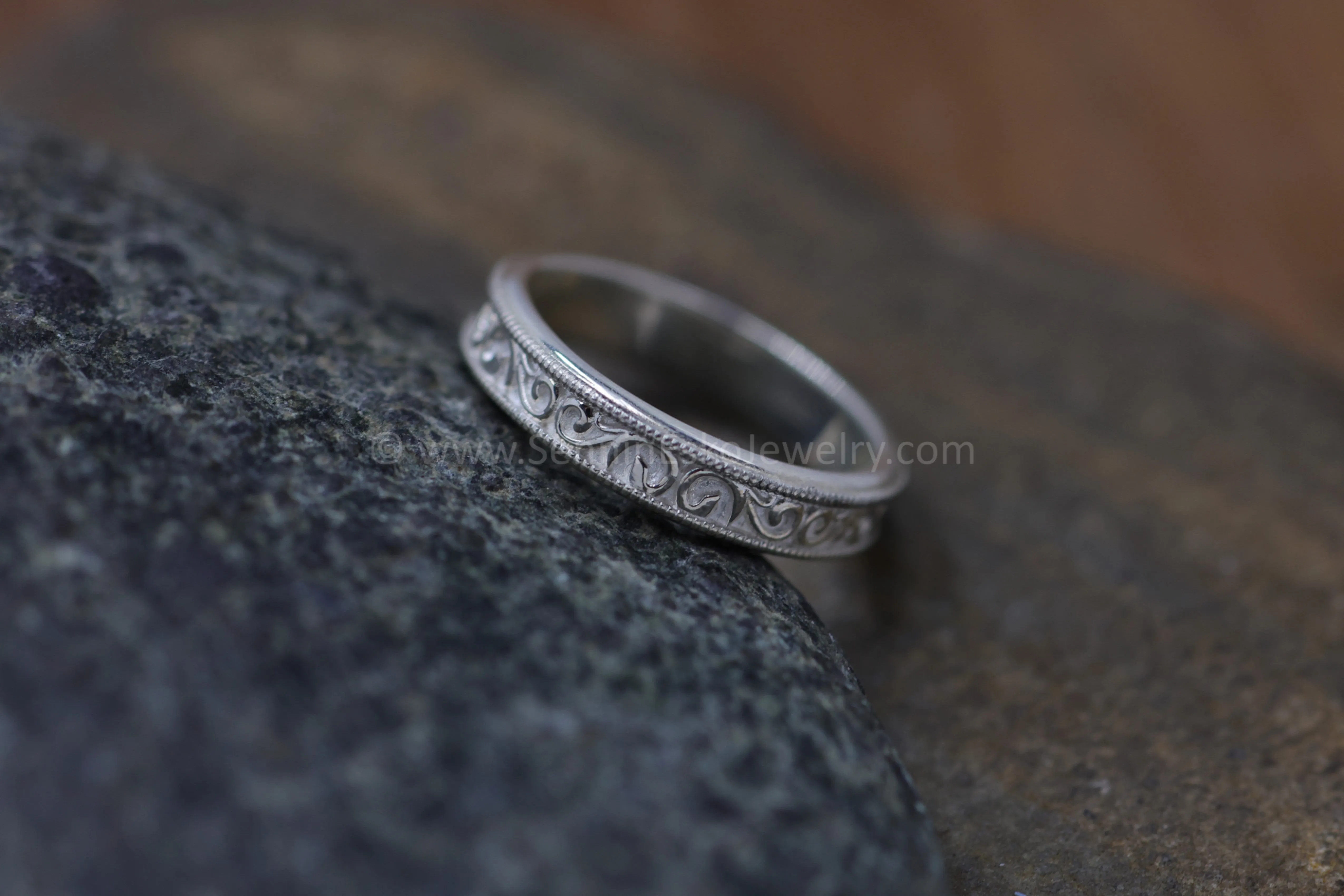 READY TO SHIP Silver Floral/Scroll Stacking Ring, Continuous Design,  Size 7