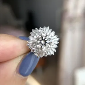 Romantic Jewelry Luxury Sparkling Round Cut Cubic Zircon Cocktail Ring for Women