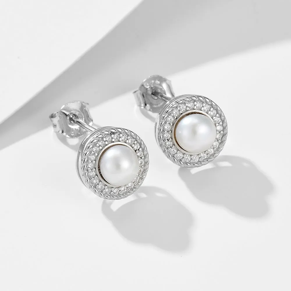 Round Diamond Mabe Pearl Stud Earrings