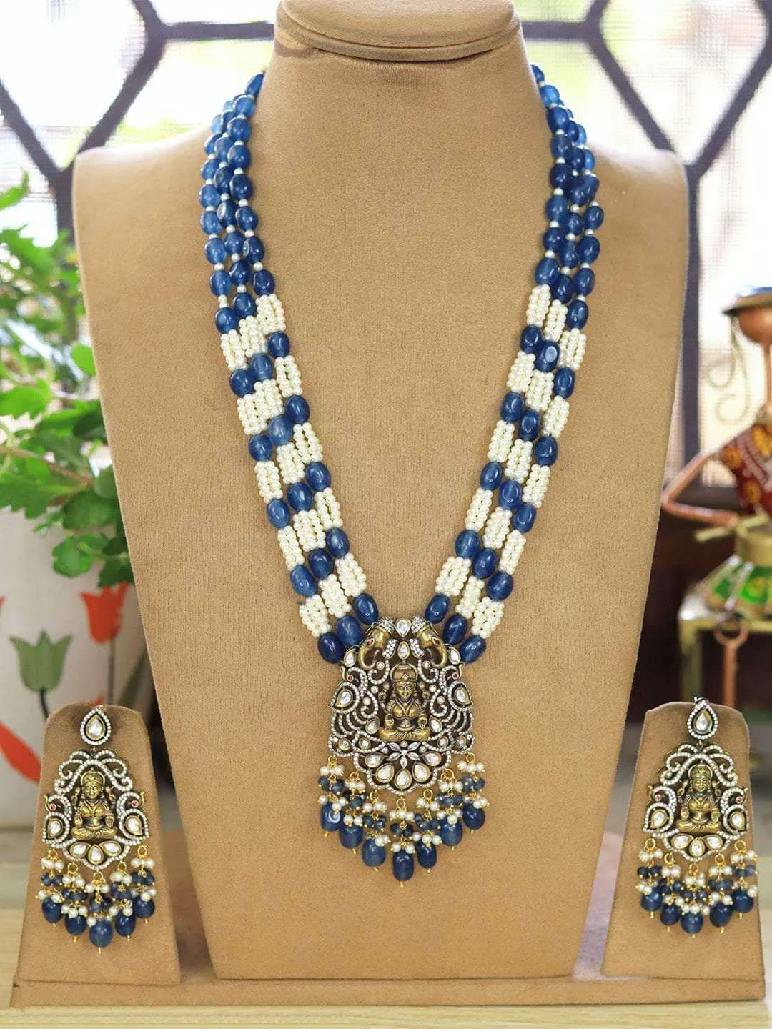 Royal Long Necklace With Earrings