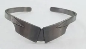 Two Blades Meeting Cuff Bracelet